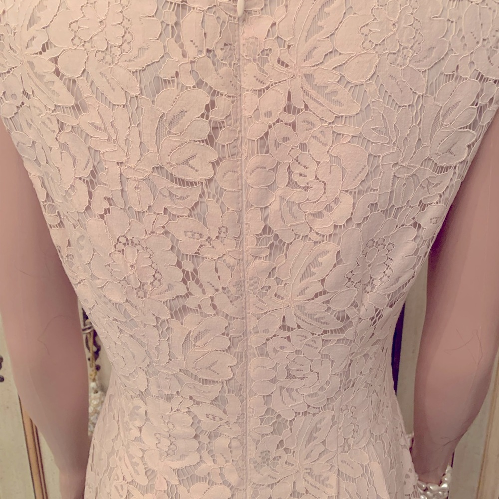 Vince Camuto size 6 lace fit, and flare dress